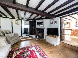 Rooks Hill Cottages, Rooks Hill, Bramley, Guildford, GU5 0LX