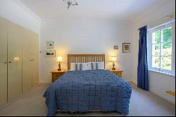 The Strone, Blairgowrie Road, Dunkeld, Perthshire, PH8 0EP