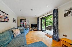 Middle Hill, Egham, Surrey, TW20 0JQ