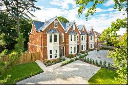 Oak Mount Place, Old Avenue, Weybridge, Surrey, KT13 0PS