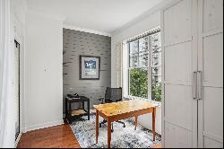 Highly Coveted Spacious Corner Unit at Park Central in Midtown