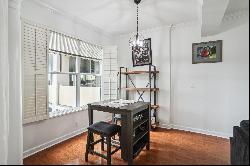 Highly Coveted Spacious Corner Unit at Park Central in Midtown