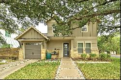 1000 Kinney Avenue, Austin, TX 78704