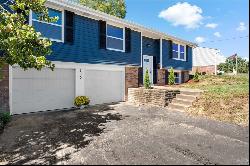 109 Oak Heights Dr, Oakdale PA 15071