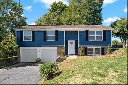 109 Oak Heights Dr, Oakdale PA 15071