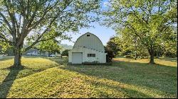 296 Hunker Waltz Mill Rd, New Stanton PA 15639