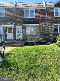 2754 Lardner Street, Philadelphia PA 19149