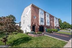 53 Freedom Terrace, Easton PA 18045