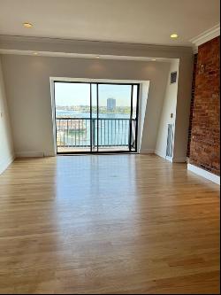 28-32 Atlantic Ave #635, Boston MA 02110