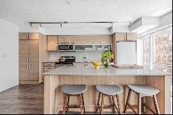 205 Frederick St Unit 305, Toronto ON M5A4V3