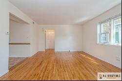 187 Evergreen Road Unit 8A, Edison NJ 08837