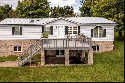 14 Stinedurf Rd, Shenango Twp - Mer PA 16159