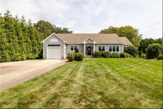 164 Carpenter Drive, South Kingstown RI 02879