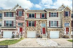 4265 Board Road, Manchester PA 17345