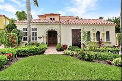 8576 Bellagio Dr, Naples FL 34114