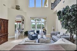 8576 Bellagio Dr, Naples FL 34114