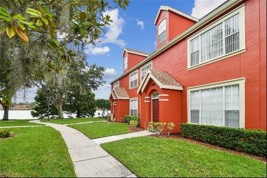 9628 Lake Chase Island Way #9628, Tampa FL 33626