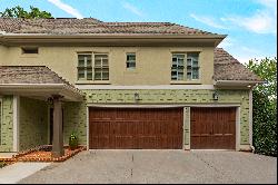 Stunning Estate Home in sought after Creekstone Estates!