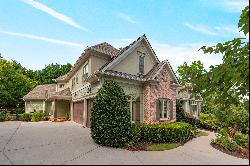 Stunning Estate Home in sought after Creekstone Estates!