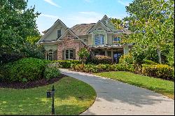 Stunning Estate Home in sought after Creekstone Estates!