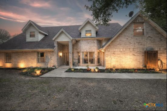 850 Bluff Ridge Court, New Braunfels TX 78132