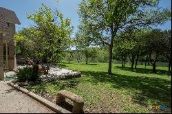 850 Bluff Ridge Court, New Braunfels TX 78132