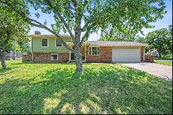 201 Janet Ave, Clearwater KS 67026