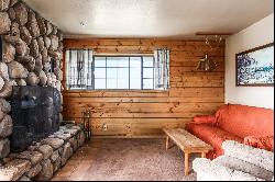 Awesome Cabin on 1.5 Acres with 360 Views at Strawberry!