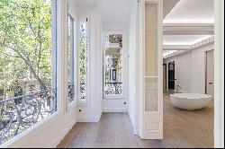 Stunning apartment with extraordinary finishes in Eixample derecha