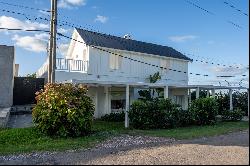 House with Stunning Views of Playa Brava and the Ocean