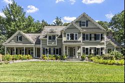 77 Revolutionary Road,Concord, MA, 01742