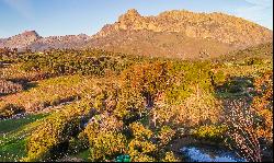 Lifestyle and Equestrian Farm in the Cape Winelands