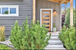 2239 Ferguson Avenue, Bozeman MT 59718