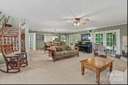 110 Bridlewood Trail, Mills River NC 28759