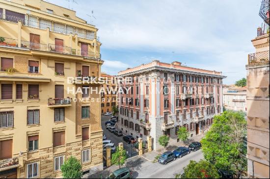 Via di Villa Torlonia, Roma RM 00161