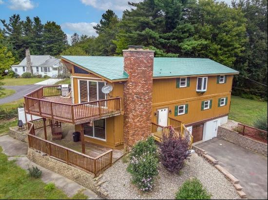 54 New State Road, Montgomery MA 01085