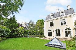 Elegant property in Neuilly-sur-Seine - Saint-James