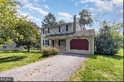 328 Sun Valley Drive, Leola PA 17540