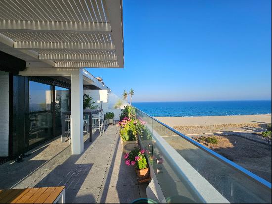 PENTHOUSE WITH SEA VIEW