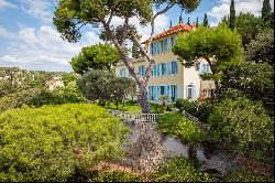 Cassis - Exceptional Bastide with Sea, Castle, and Village Views