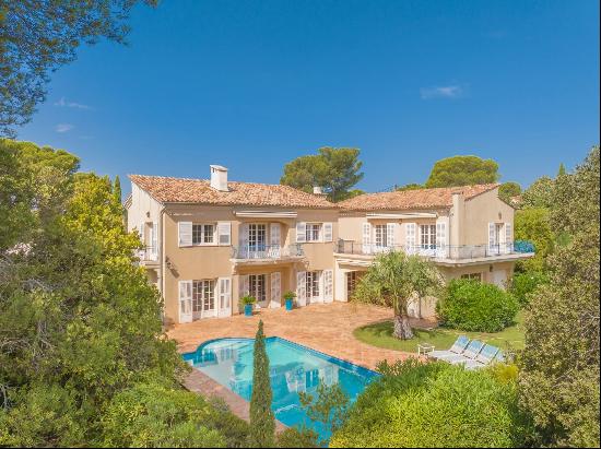 Vente - Villa Saint-Raphaël - 1a 995a 000a 