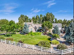 English Cottage in the heart of Cedar City!