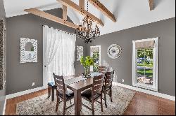 English Cottage in the heart of Cedar City!