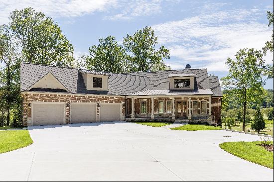 Exquisite Newly Constructed Ranch-style Residence