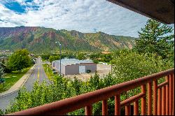 Spacious Townhome in West Glenwood Springs