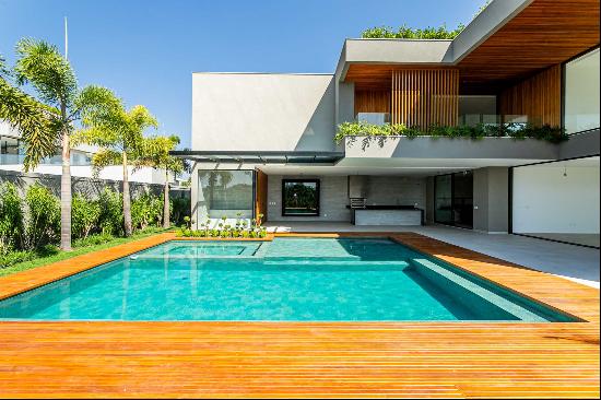 Contemporary mansion with 5 suites and Aurora Grei design in Alphaville Barra