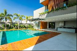 Contemporary mansion with 5 suites and Aurora Grei design in Alphaville Barra