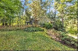 Serene Home for Practical Living just 11 minutes to Great Barrington 