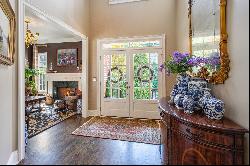 Tastefully Updated Brookhaven Home