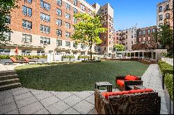 2 Bed / 2 Bath Condo in Hell's Kitchen